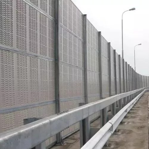 Шумопоглощающие экраны ГОСТ 32957-2014 в г. Дзержинск